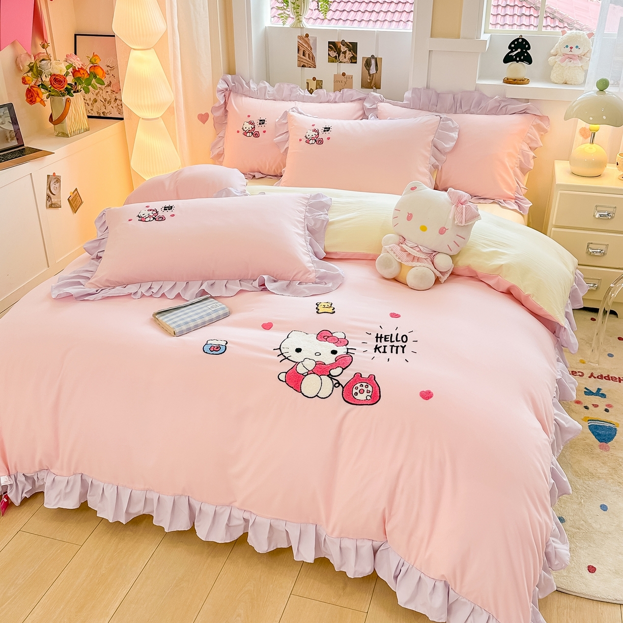 91家纺网 家纺一手货源 找家纺 博雅 2025春夏新款毛巾绣三丽鸥水洗棉花边四件套正版授权 毛巾绣-电话KT猫