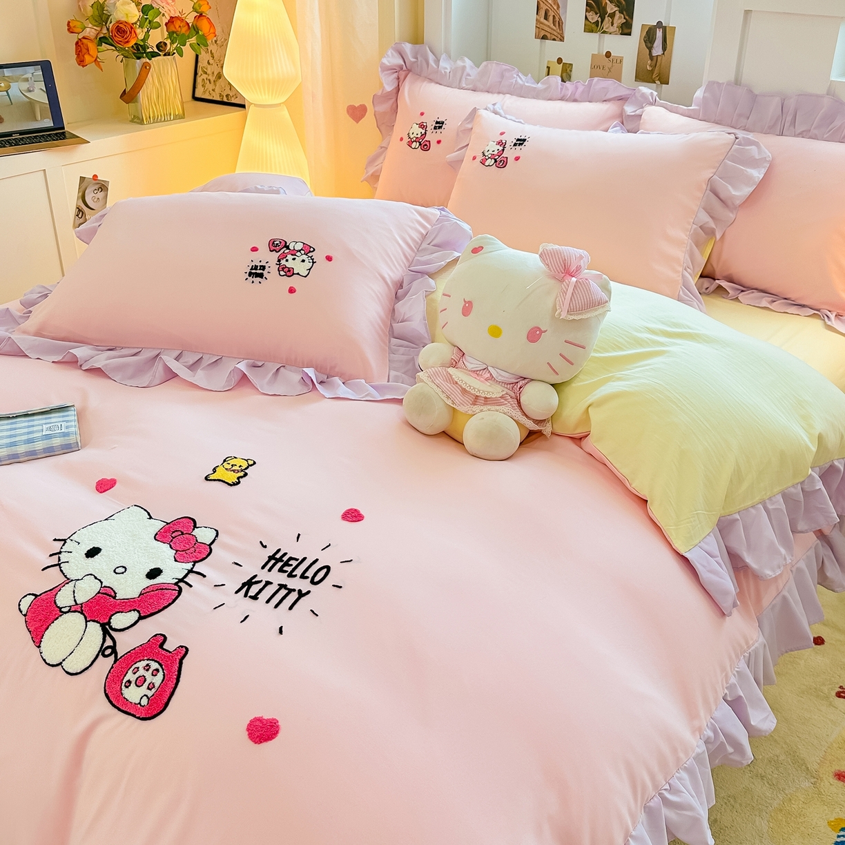 91家纺网 家纺一手货源 找家纺 博雅 2025春夏新款毛巾绣三丽鸥水洗棉花边四件套正版授权 毛巾绣-电话KT猫