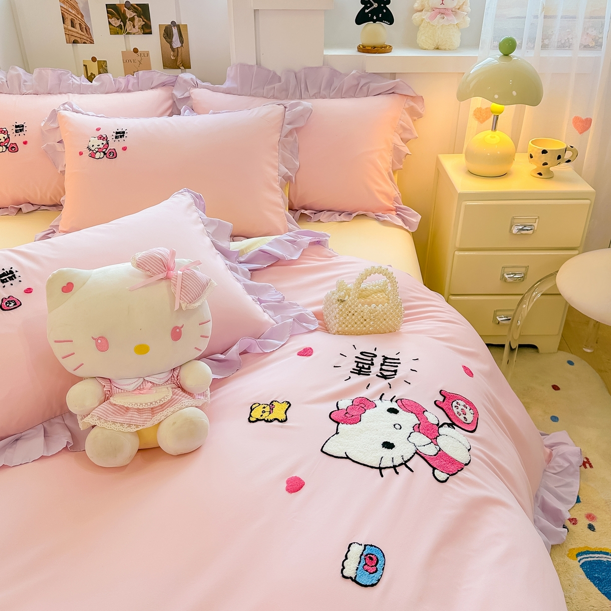 91家纺网 家纺一手货源 找家纺 博雅 2025春夏新款毛巾绣三丽鸥水洗棉花边四件套正版授权 毛巾绣-电话KT猫