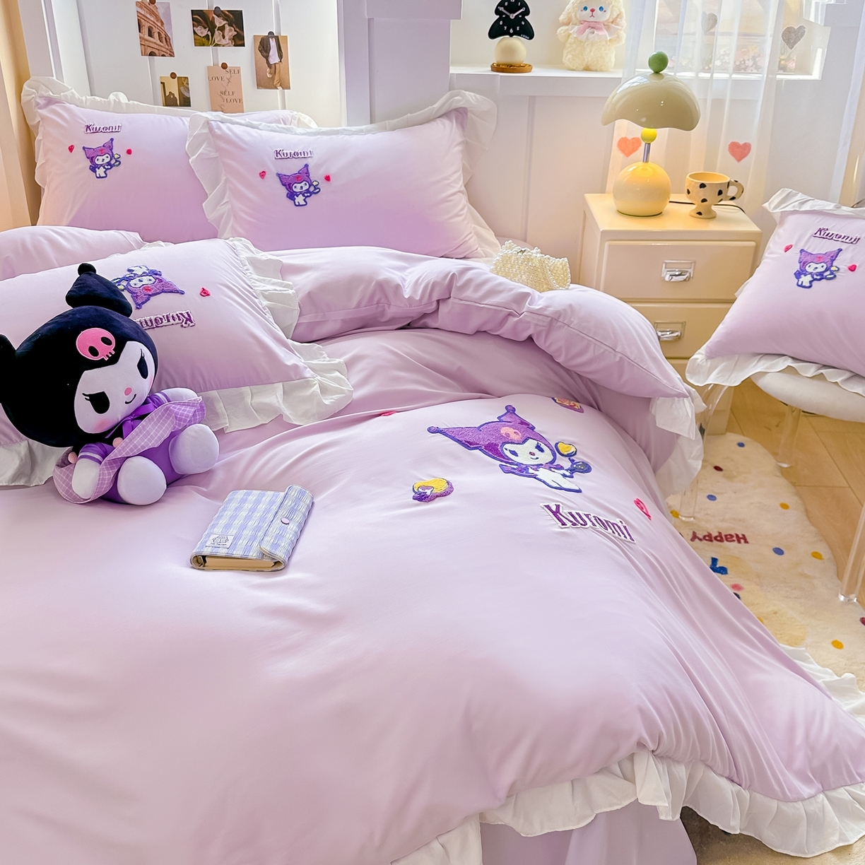 91家纺网 家纺一手货源 找家纺 博雅 2025春夏新款毛巾绣三丽鸥水洗棉花边四件套正版授权 毛巾绣-多彩库洛米