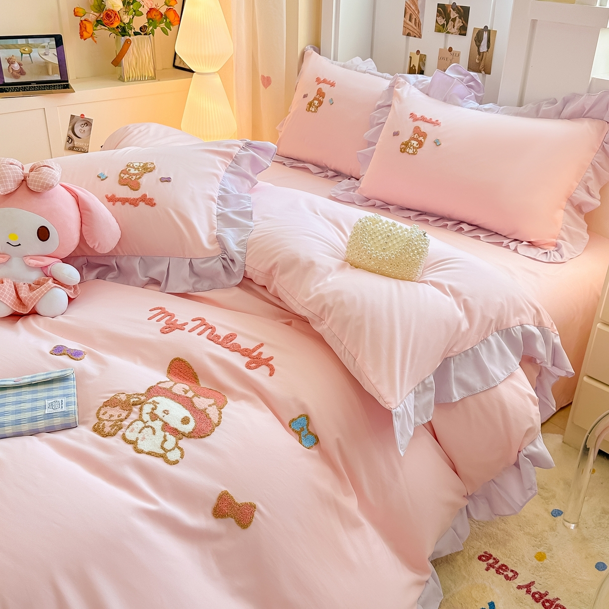 91家纺网 家纺一手货源 找家纺 博雅 2025春夏新款毛巾绣三丽鸥水洗棉花边四件套正版授权 毛巾绣-小兔美乐蒂