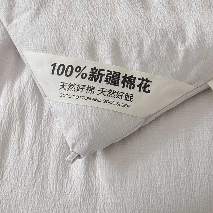 91家纺网 家纺一手货源 找家纺 森璐家纺 2025新款水洗棉皱皱纱新疆棉花被 新疆棉-灰色