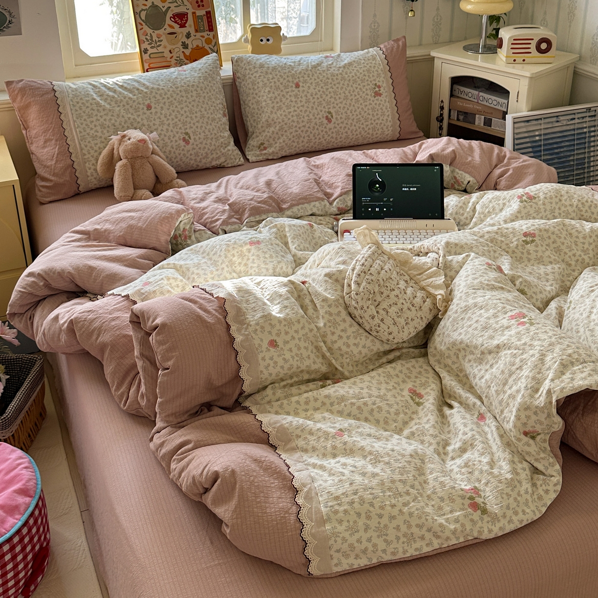 91家纺网 家纺一手货源 找家纺 （总）水墨江南 2025新款云感皱皱纱全棉花边四件套场景一