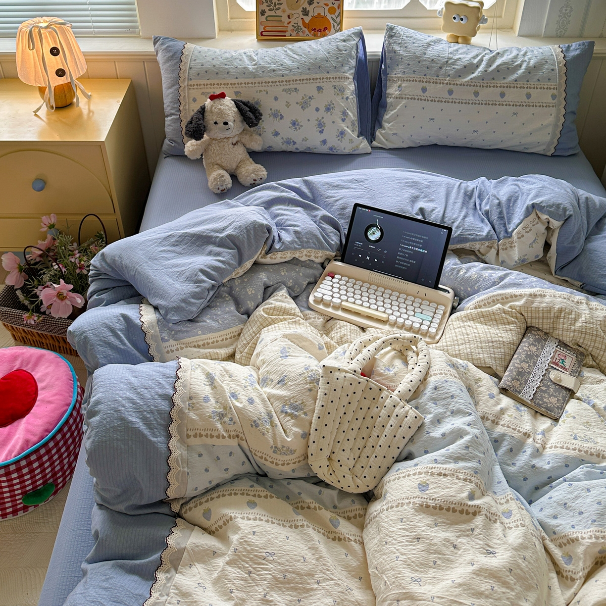 91家纺网 家纺一手货源 找家纺 （总）水墨江南 2025新款云感皱皱纱全棉花边四件套场景一