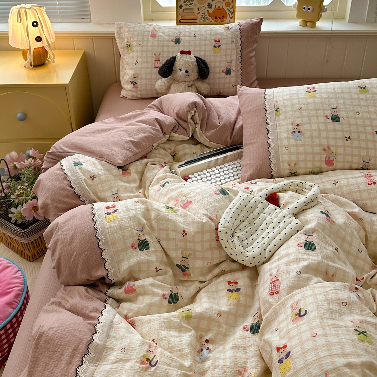 91家纺网 家纺一手货源 找家纺 （总）水墨江南 2025新款云感皱皱纱全棉花边四件套场景一