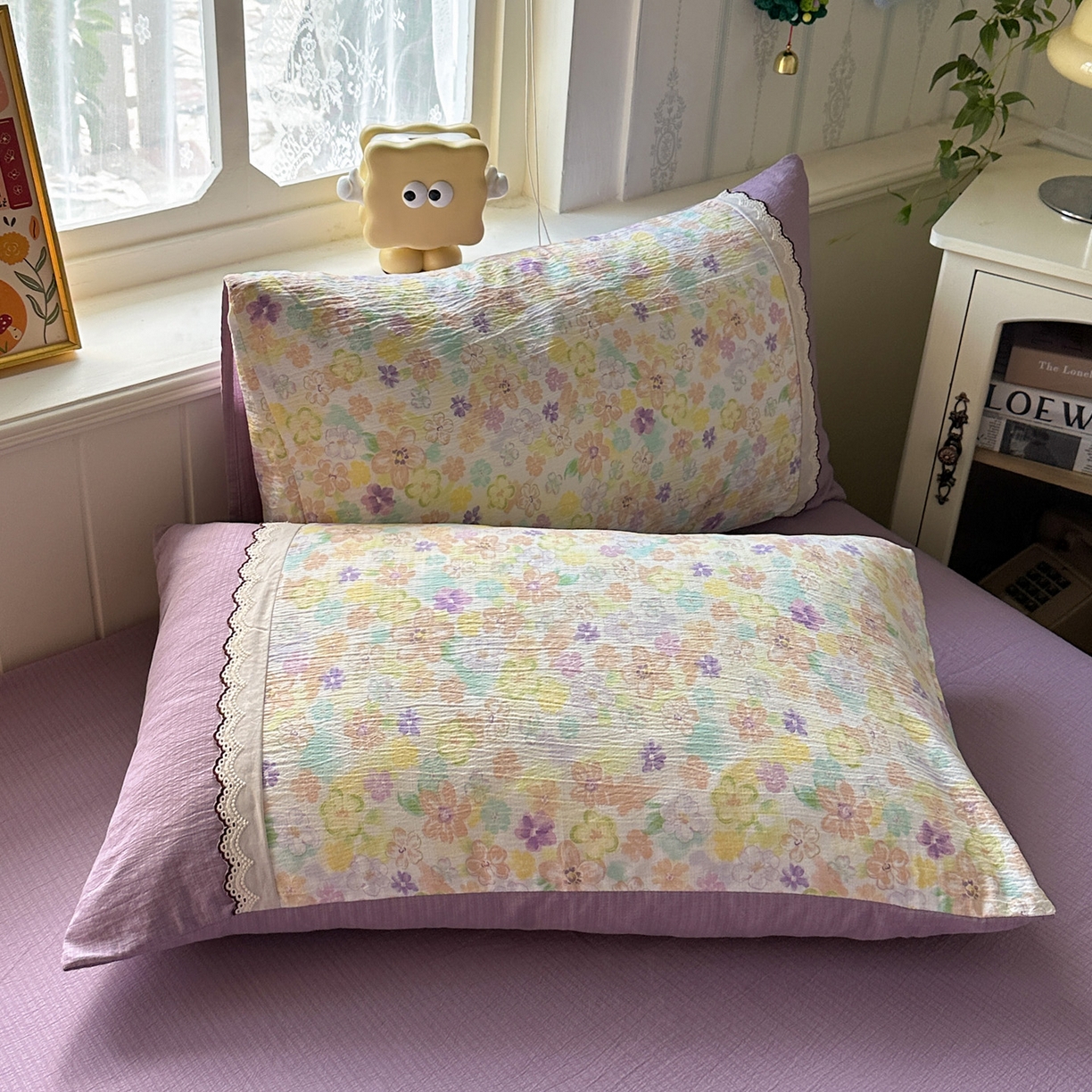 91家纺网 家纺一手货源 找家纺 水墨江南 2025新款云感皱皱纱全棉花边四件套场景一 花边款-花雨