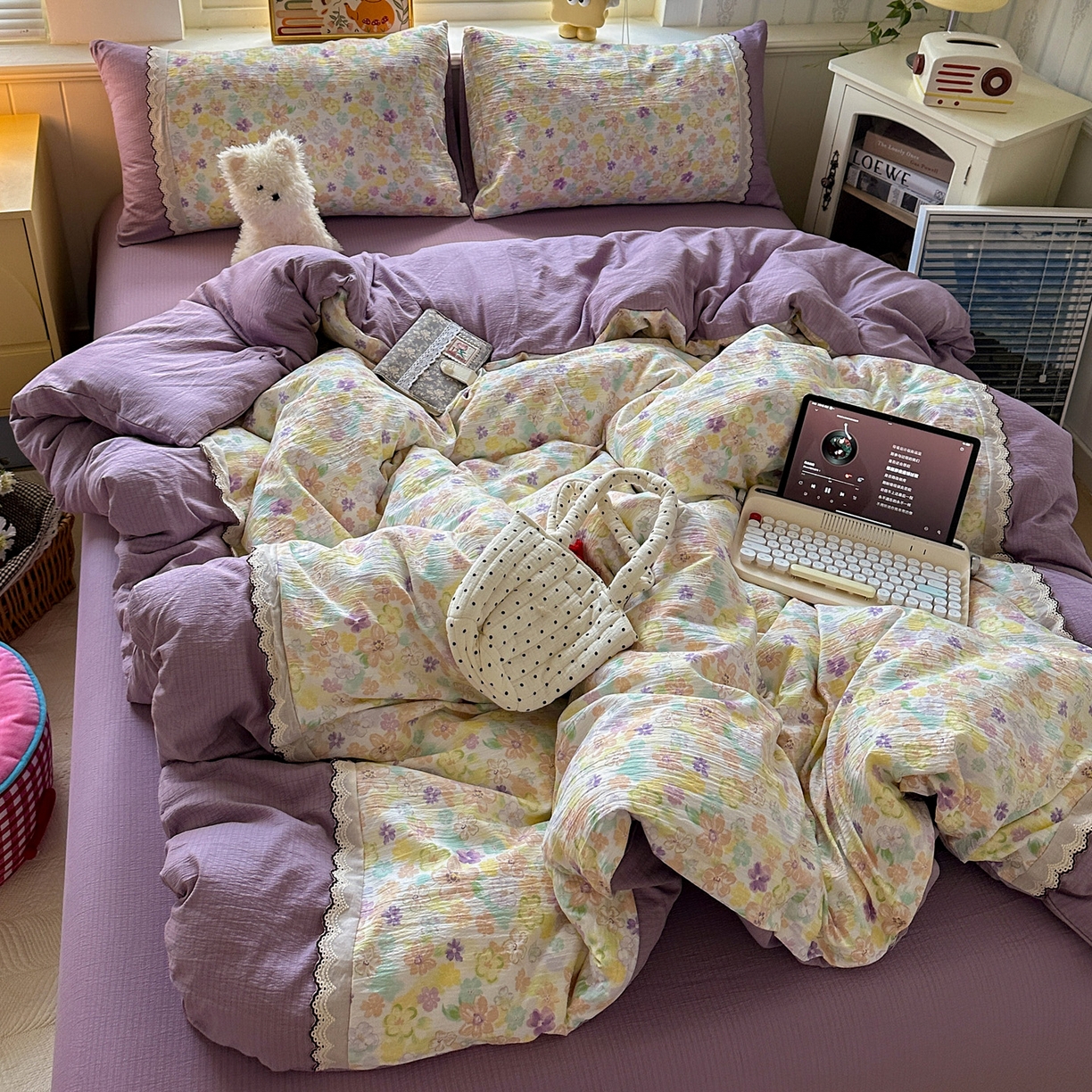 91家纺网 家纺一手货源 找家纺 水墨江南 2025新款云感皱皱纱全棉花边四件套场景一 花边款-花雨