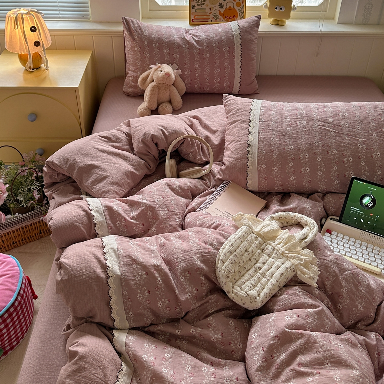 水墨江南 2025新款云感皱皱纱全棉花边四件套场景一 花边款-花枝