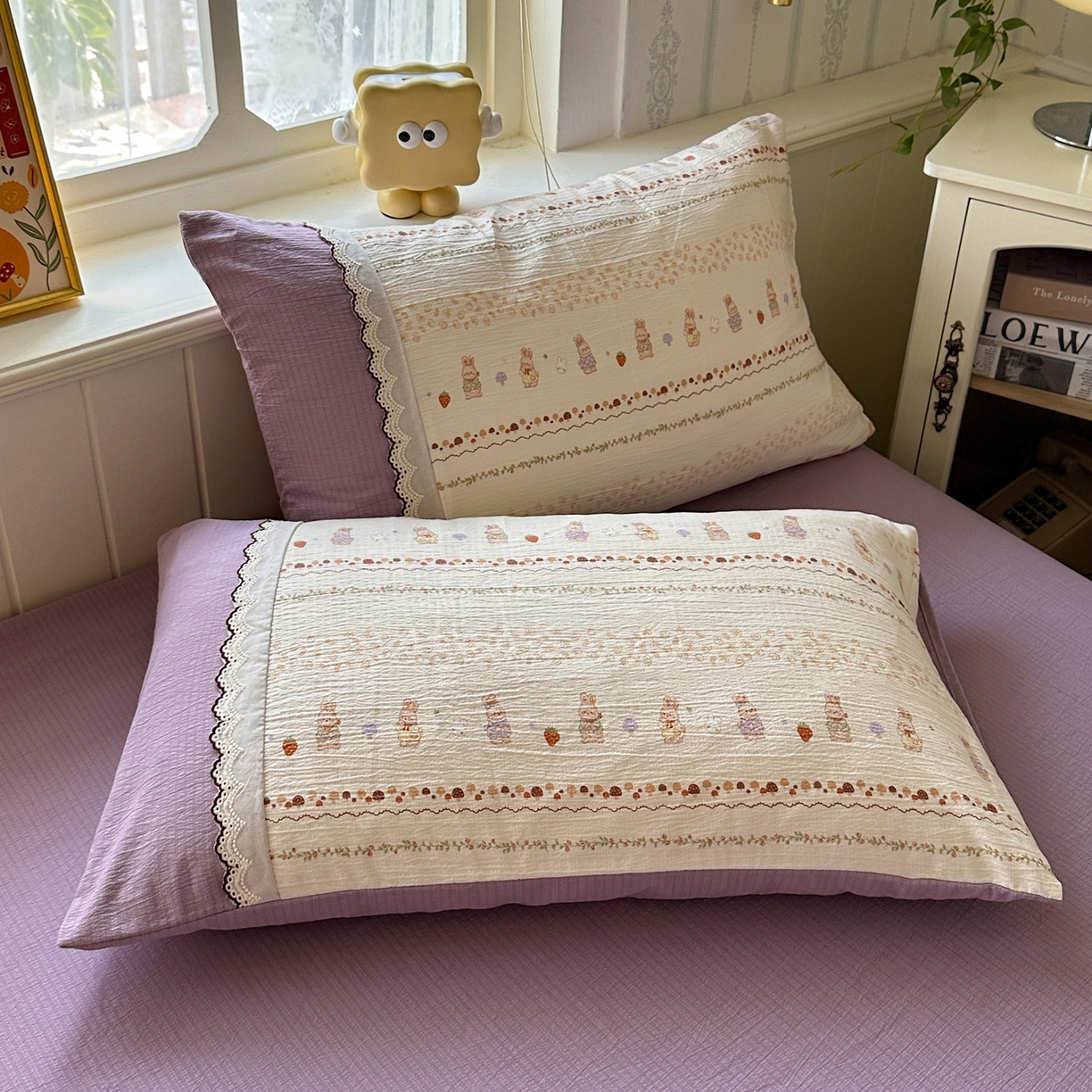 91家纺网 家纺一手货源 找家纺 水墨江南 2025新款云感皱皱纱全棉花边四件套场景一 花边款-快乐小兔