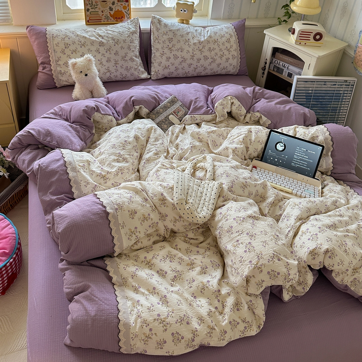 91家纺网 家纺一手货源 找家纺 水墨江南 2025新款云感皱皱纱全棉花边四件套场景一 花边款-浪漫花枝