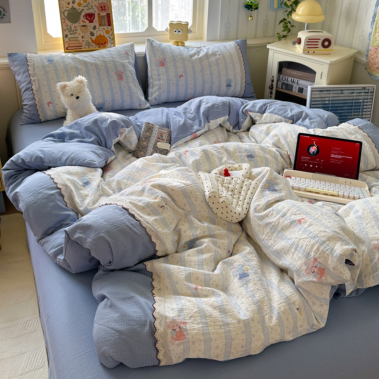 91家纺网 家纺一手货源 找家纺 水墨江南 2025新款云感皱皱纱全棉花边四件套场景一 花边款-绒绒象