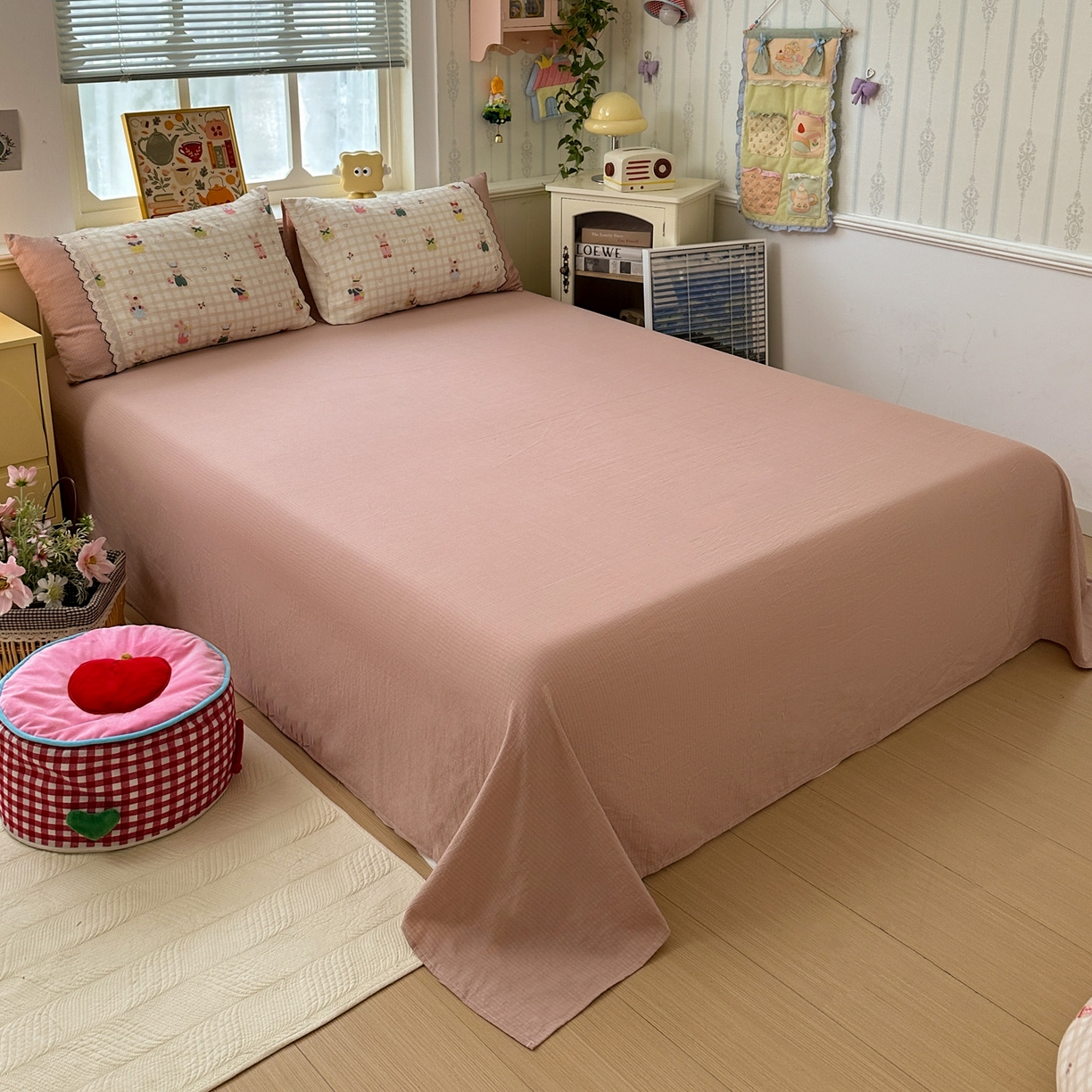 91家纺网 家纺一手货源 找家纺 水墨江南 2025新款云感皱皱纱全棉花边四件套场景一 花边款-兔宝宝