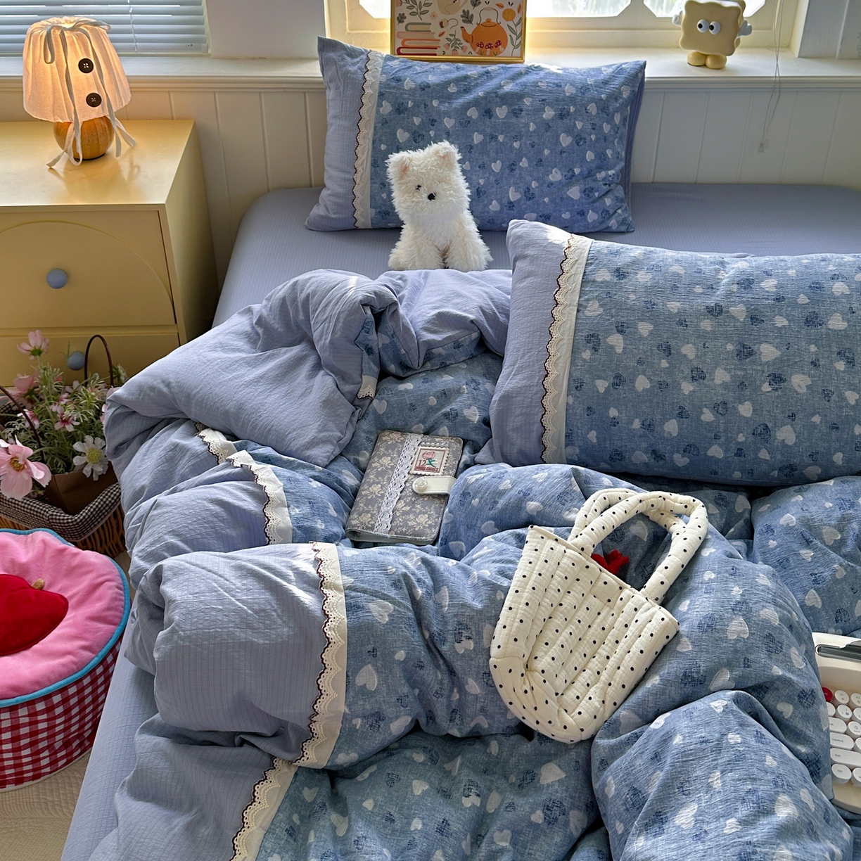 91家纺网 家纺一手货源 找家纺 水墨江南 2025新款云感皱皱纱全棉花边四件套场景一 花边款-小确幸