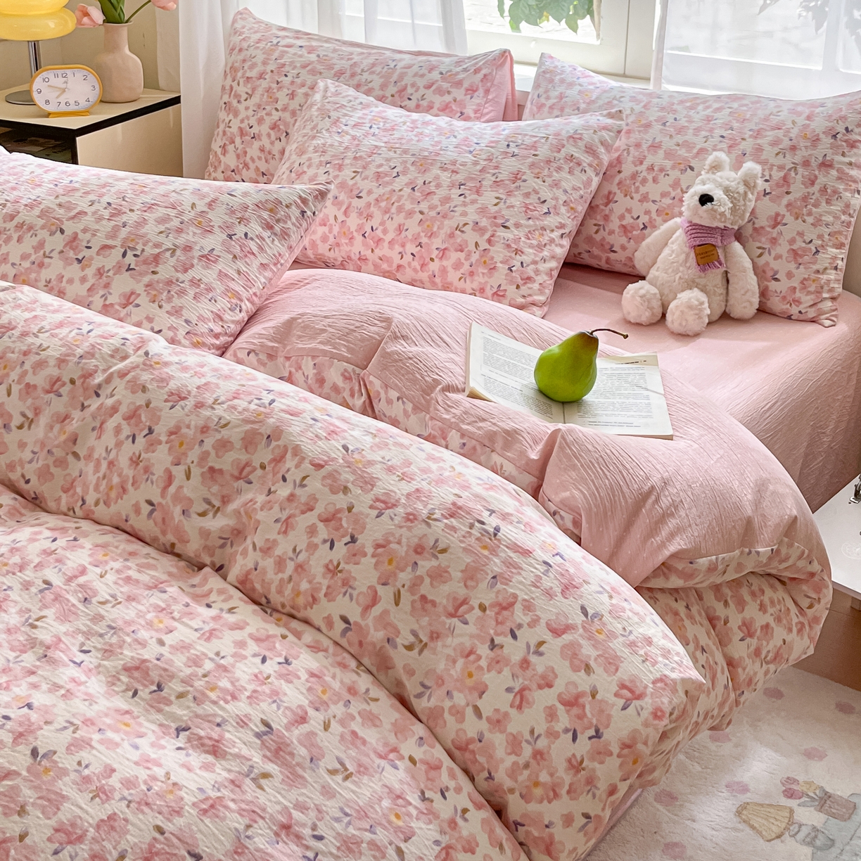 91家纺网 家纺一手货源 找家纺 （总）格真 2025秋冬新款110克高克重提花加厚皱皱纱双层纱四件套双面印花