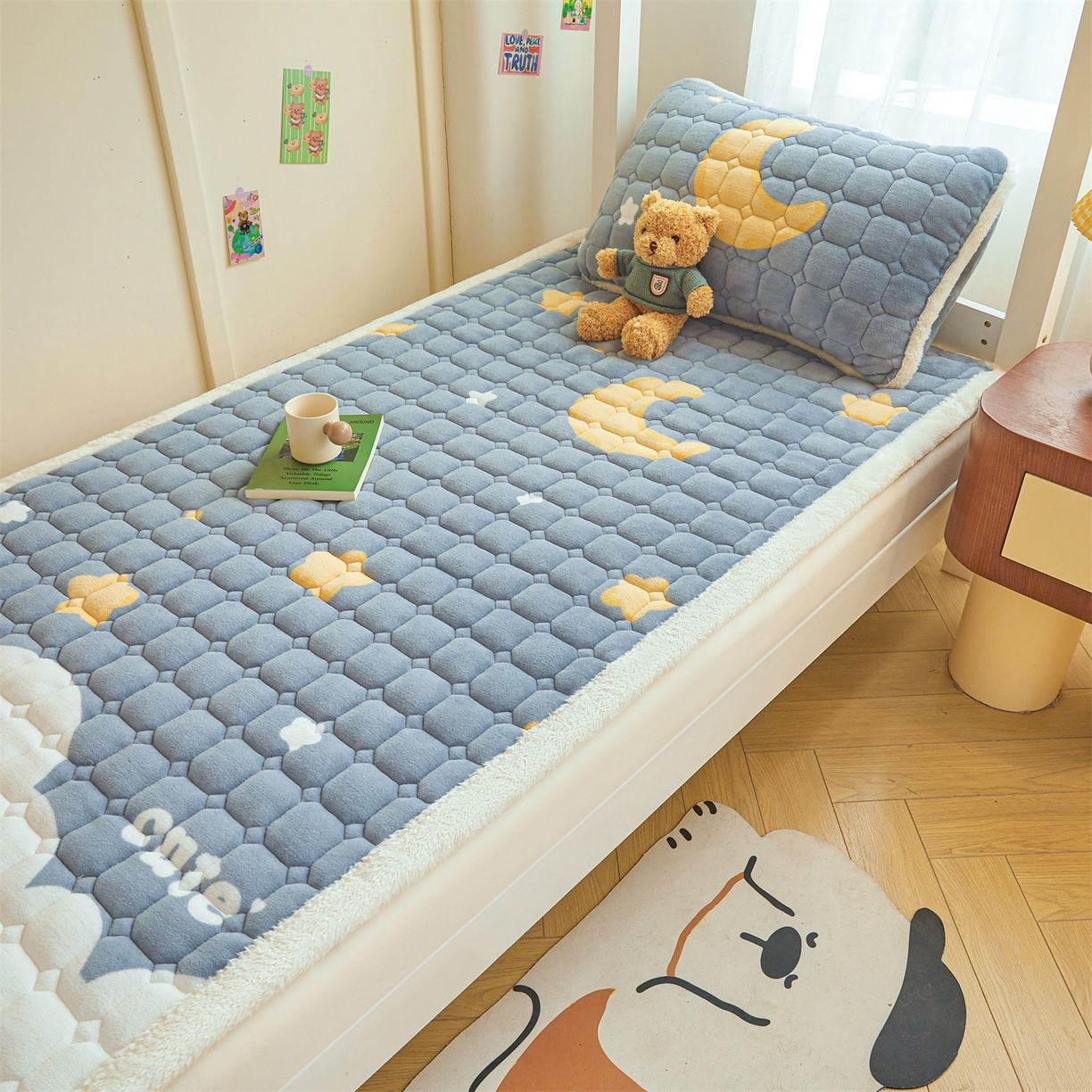 91家纺网 家纺一手货源 找家纺 （总）雯豆家纺 2025新款牛奶绒床垫床护垫学生床褥子宿舍印花床褥铺底