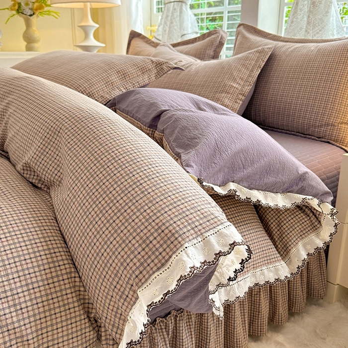 91家纺网 家纺一手货源 找家纺 韩约家纺 2025新款全棉纯棉镂空双色刺绣花边法式床盖款棉麻四件套 简熙