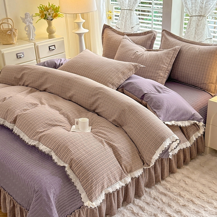 91家纺网 家纺一手货源 找家纺 韩约家纺 2025新款全棉纯棉镂空双色刺绣花边法式床盖款棉麻四件套 简熙