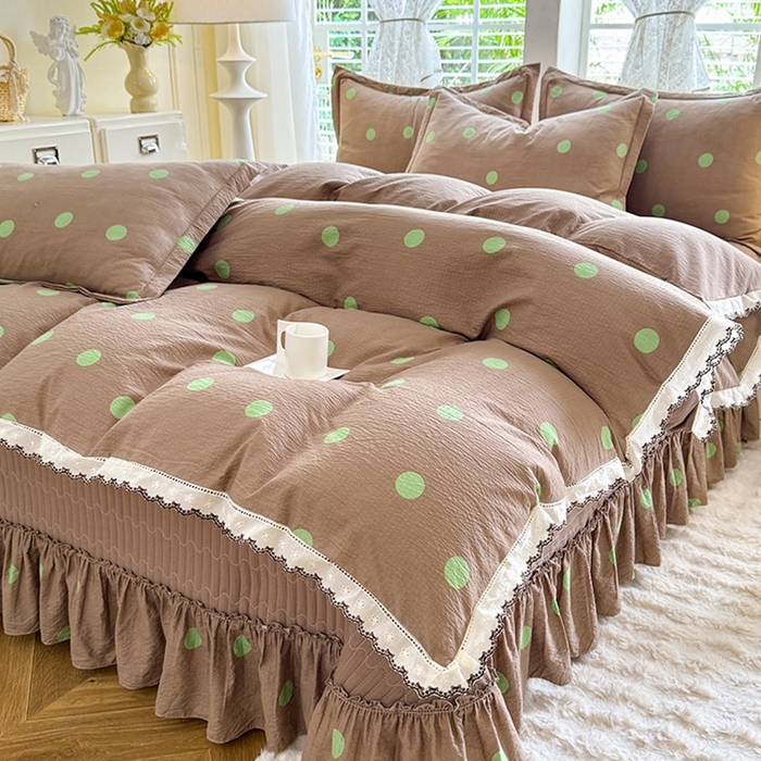 91家纺网 家纺一手货源 找家纺 韩约家纺 2025新款全棉纯棉镂空双色刺绣花边法式床盖款棉麻四件套 波波绿