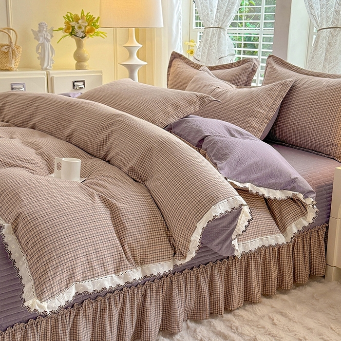 91家纺网 家纺一手货源 找家纺 韩约家纺 2025新款全棉纯棉镂空双色刺绣花边法式床盖款棉麻四件套 简熙