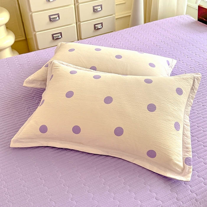 91家纺网 家纺一手货源 找家纺 韩约家纺 2025新款全棉纯棉镂空双色刺绣花边法式床盖款棉麻四件套 波波紫