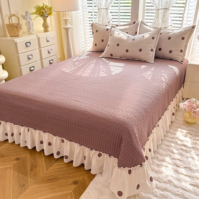 91家纺网 家纺一手货源 找家纺 韩约家纺 2025新款全棉纯棉镂空双色刺绣花边法式床盖款棉麻四件套 波波咖