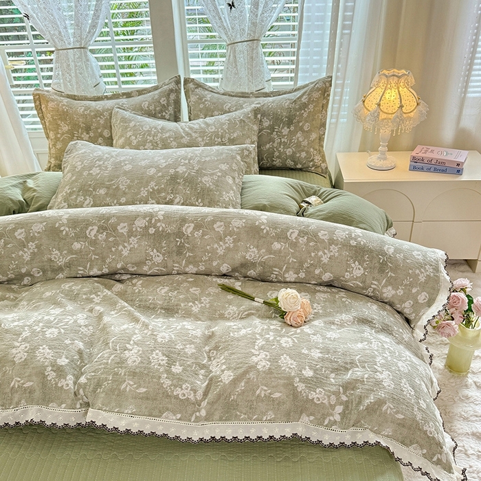 91家纺网 家纺一手货源 找家纺 韩约家纺 2025新款全棉纯棉镂空双色刺绣花边法式床盖款棉麻四件套 美伊