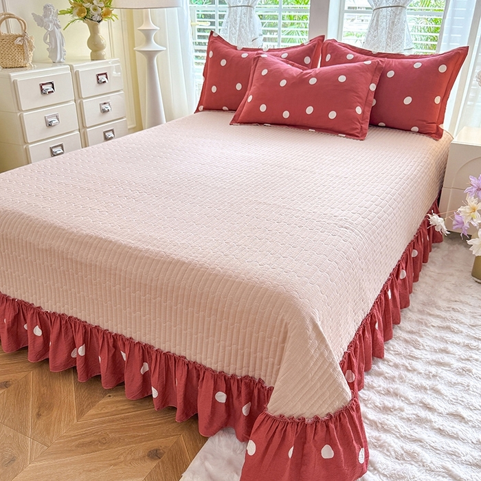 91家纺网 家纺一手货源 找家纺 韩约家纺 2025新款全棉纯棉镂空双色刺绣花边法式床盖款棉麻四件套 波波玫红