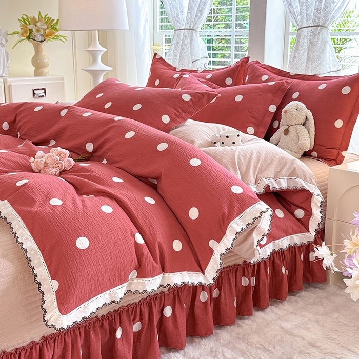 91家纺网 家纺一手货源 找家纺 韩约家纺 2025新款全棉纯棉镂空双色刺绣花边法式床盖款棉麻四件套 波波玫红