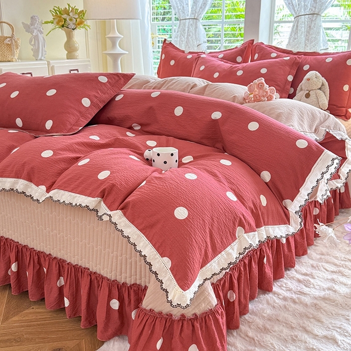 91家纺网 家纺一手货源 找家纺 韩约家纺 2025新款全棉纯棉镂空双色刺绣花边法式床盖款棉麻四件套 波波玫红