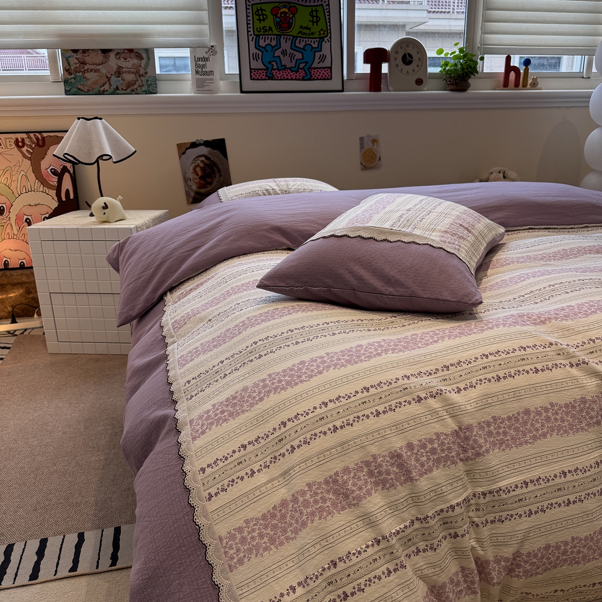 91家纺网 家纺一手货源 找家纺 水墨江南 2025新款云感皱皱纱全棉花边四件套-场景二 花边款-花序