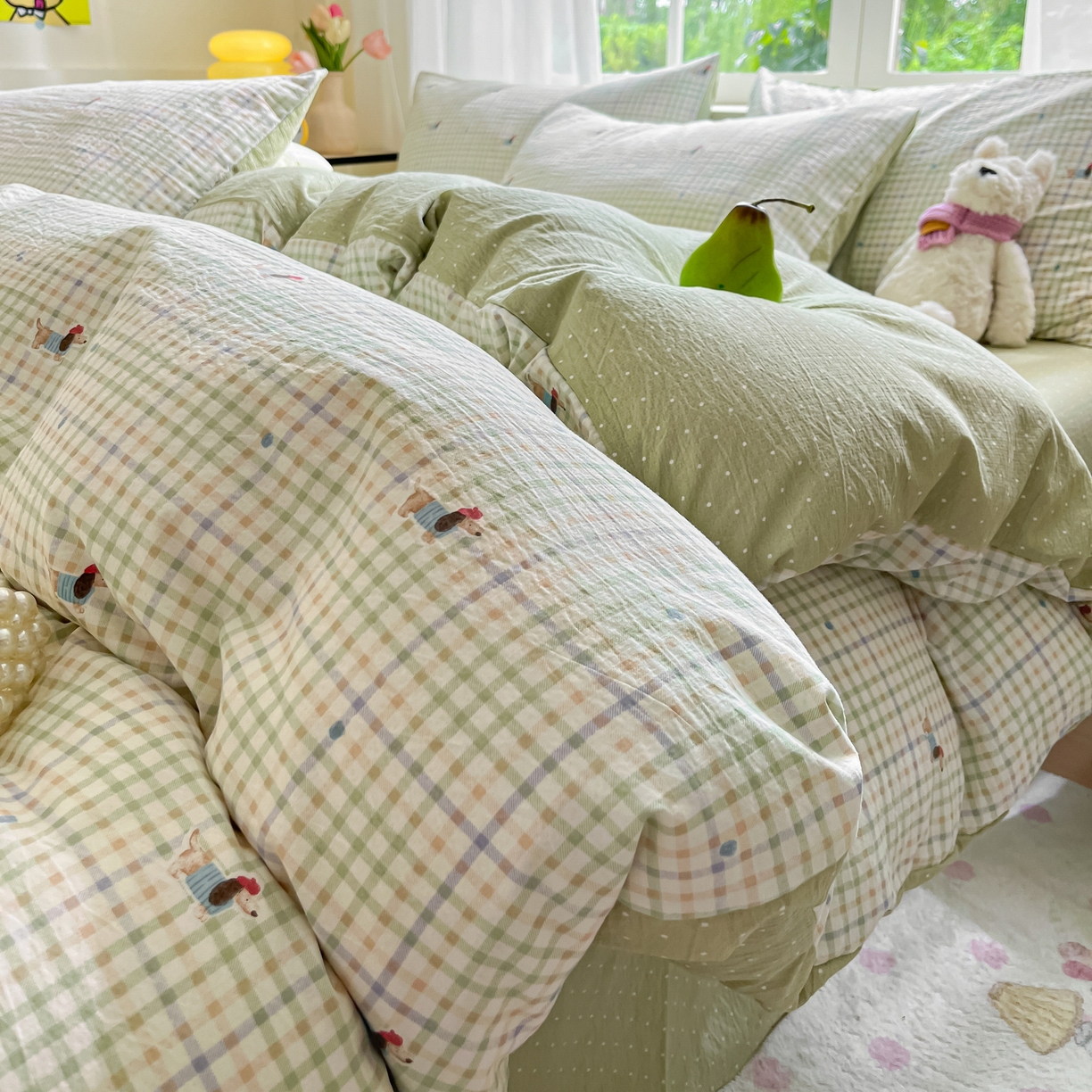 91家纺网 家纺一手货源 找家纺 格真 2025秋冬新款110克高克重提花加厚皱皱纱双层纱四件套双面印花 腊肠狗-抹茶