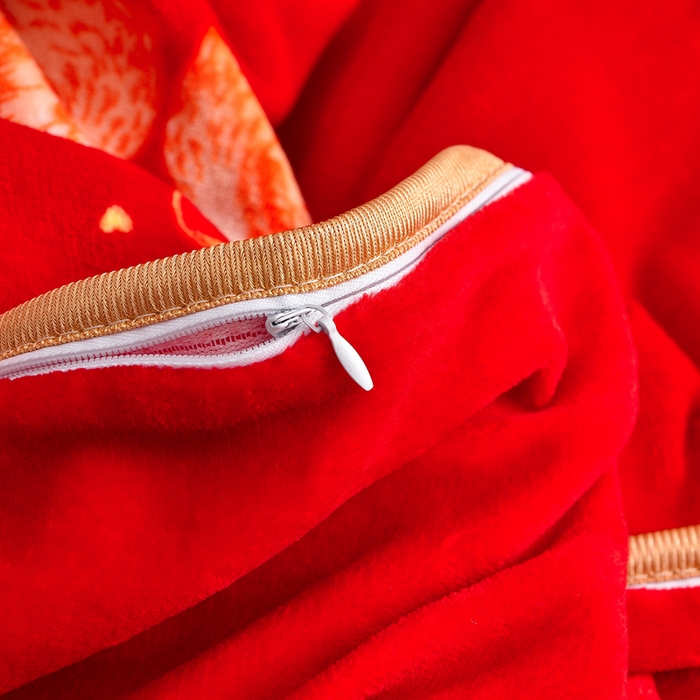 91家纺网 家纺一手货源 找家纺 绒宴2025新230克特厚款印花牛奶绒单被套法莱绒金貂被套单件 心心相印