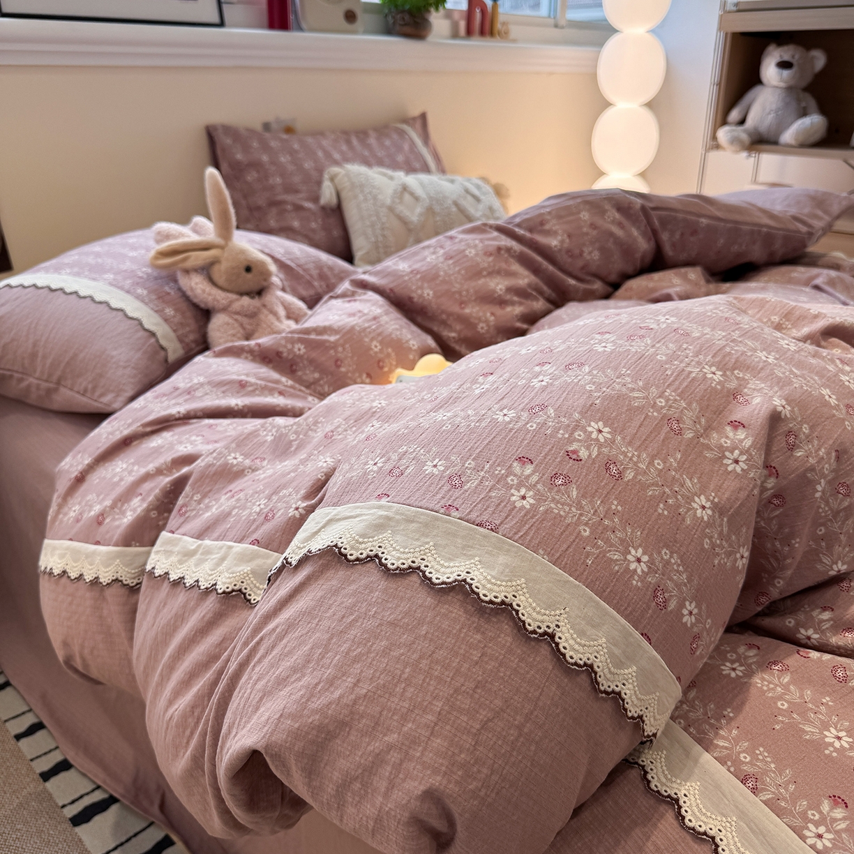 水墨江南 2025新款云感皱皱纱全棉花边四件套-场景二 花边款-花枝