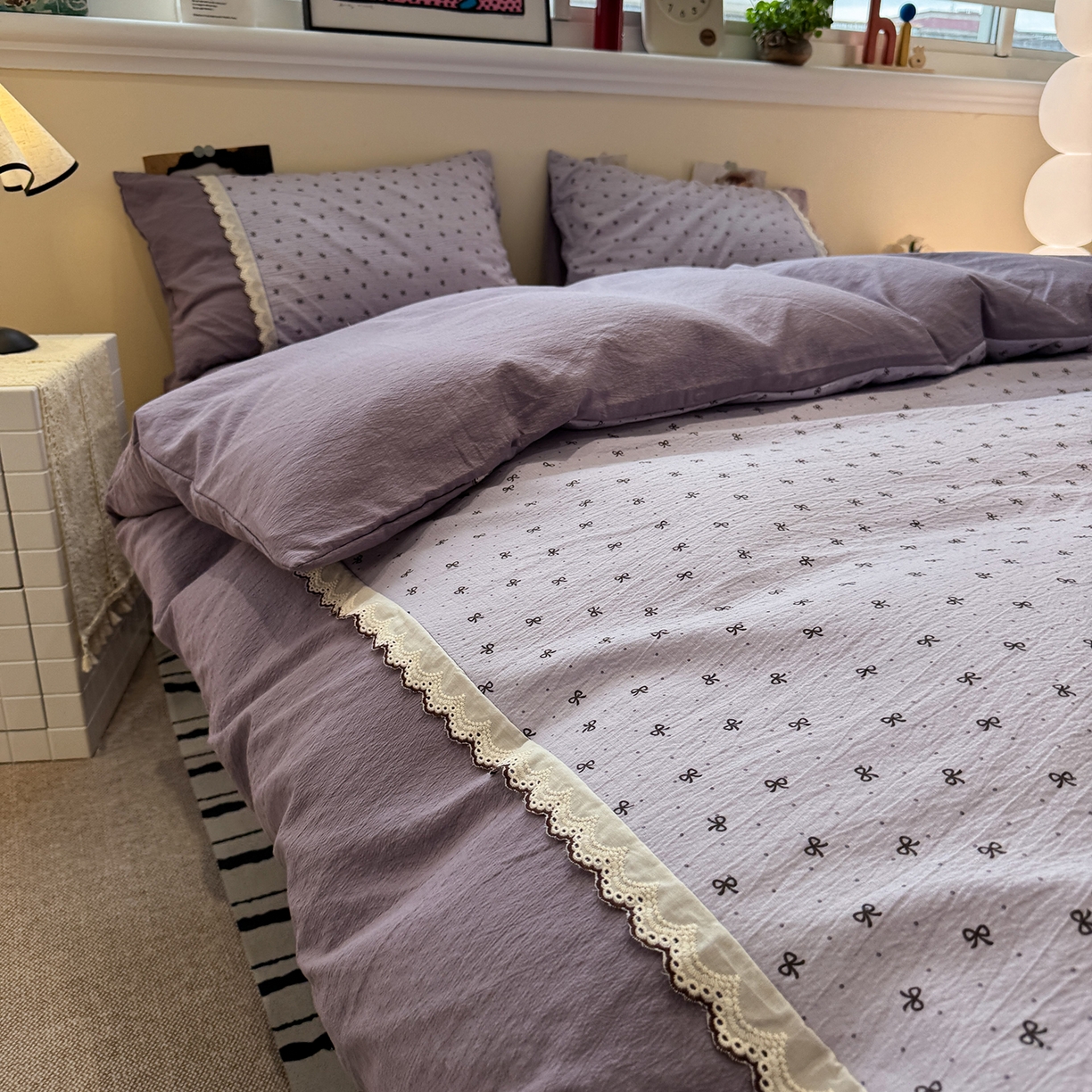 91家纺网 家纺一手货源 找家纺 水墨江南 2025新款云感皱皱纱全棉花边四件套-场景二 花边款-欢乐颂