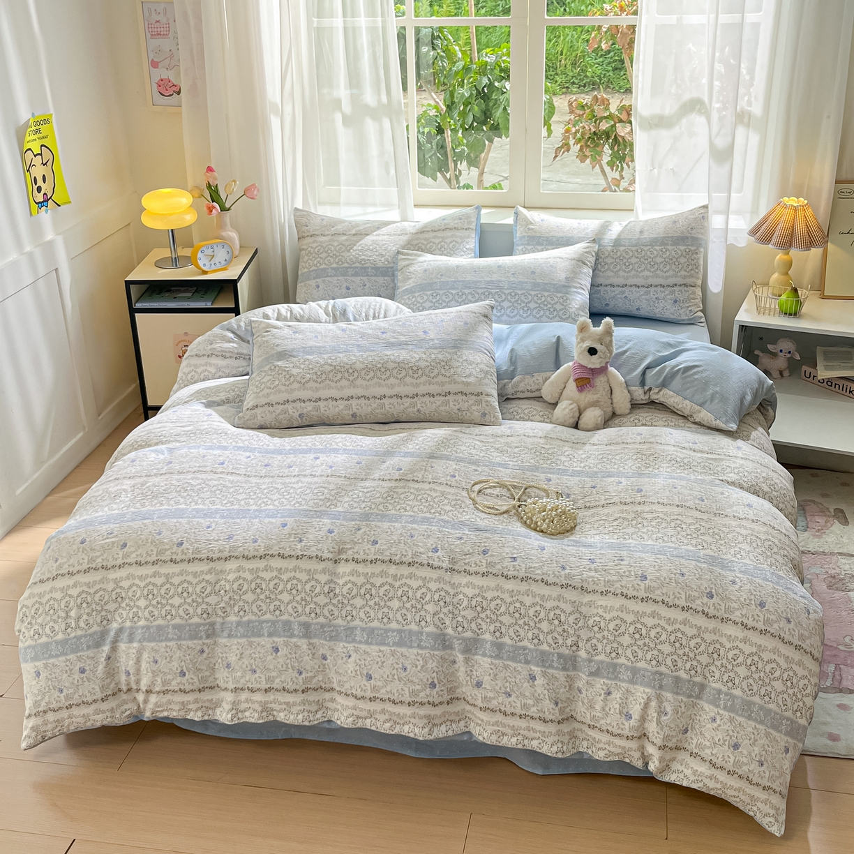 91家纺网 家纺一手货源 找家纺 格真 2025秋冬新款110克高克重提花加厚皱皱纱双层纱四件套双面印花 蝴蝶印记