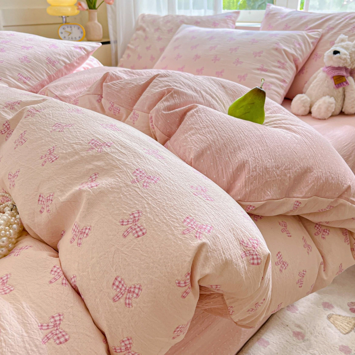 91家纺网 家纺一手货源 找家纺 格真 2025秋冬新款110克高克重提花加厚皱皱纱双层纱四件套双面印花 少女季