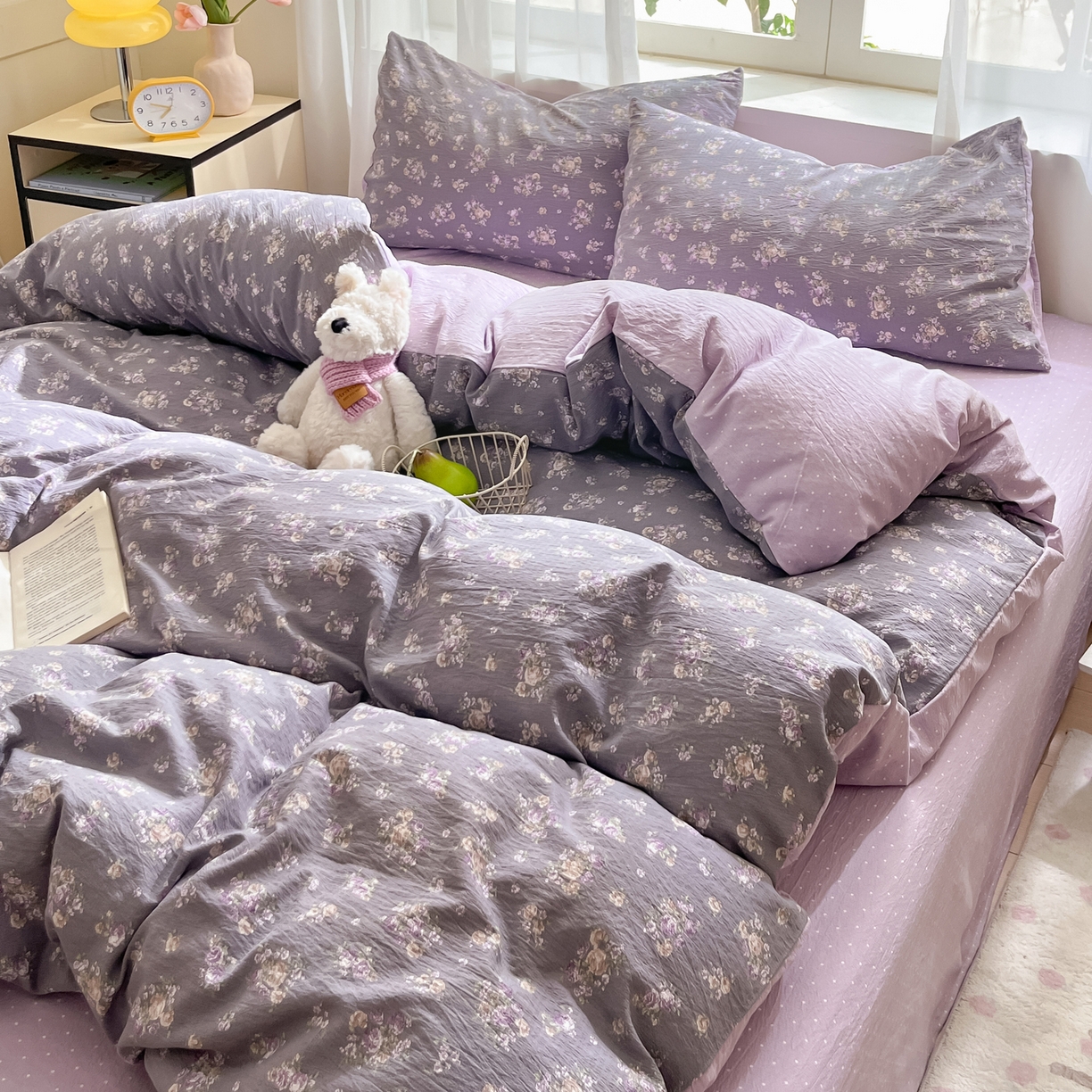 91家纺网 家纺一手货源 找家纺 格真 2025秋冬新款110克高克重提花加厚皱皱纱双层纱四件套双面印花 乌木沉香