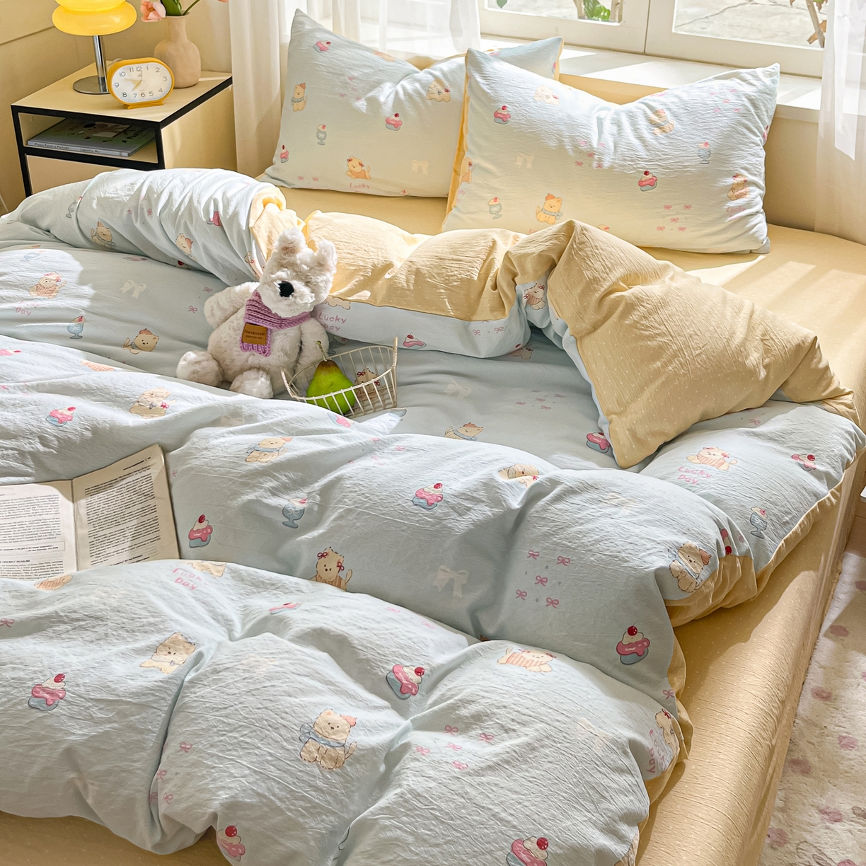 91家纺网 家纺一手货源 找家纺 格真 2025秋冬新款110克高克重提花加厚皱皱纱双层纱四件套双面印花 西高地