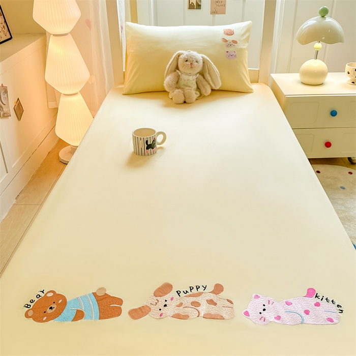 91家纺网 家纺一手货源 找家纺 （总）灰鲸 2025新款全棉刺绣床笠-懒懒小憩学生床系列