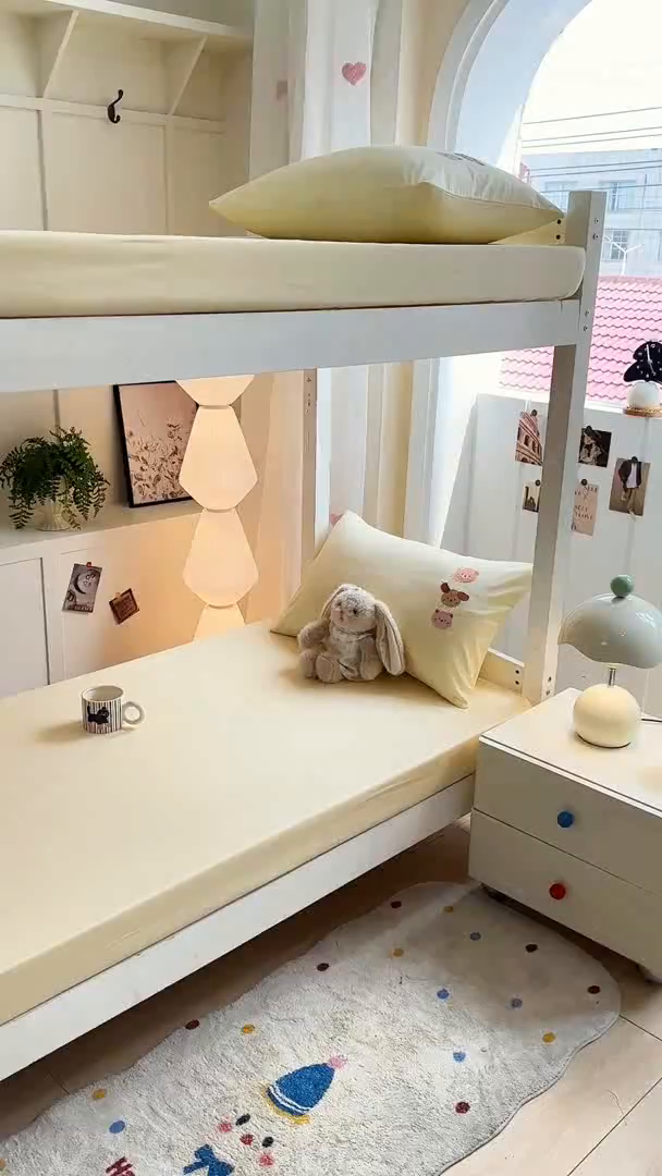 91家纺网 家纺一手货源 找家纺 （总）灰鲸 2025新款全棉刺绣床笠-懒懒小憩学生床系列