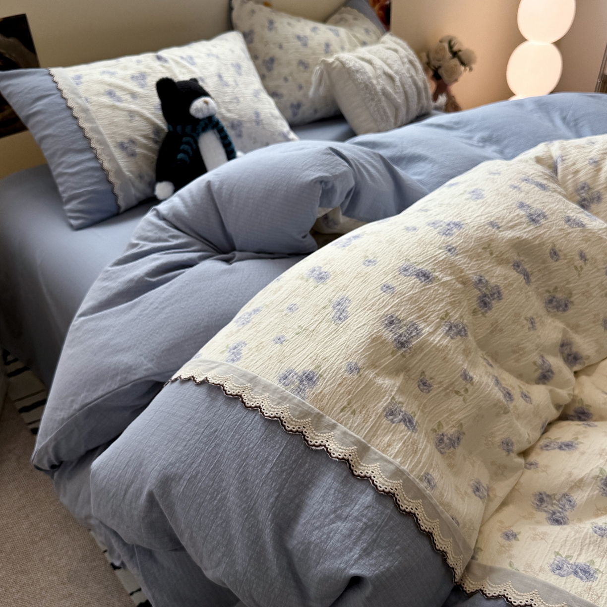 水墨江南 2025新款云感皱皱纱全棉花边四件套-场景二 花边款-幽香