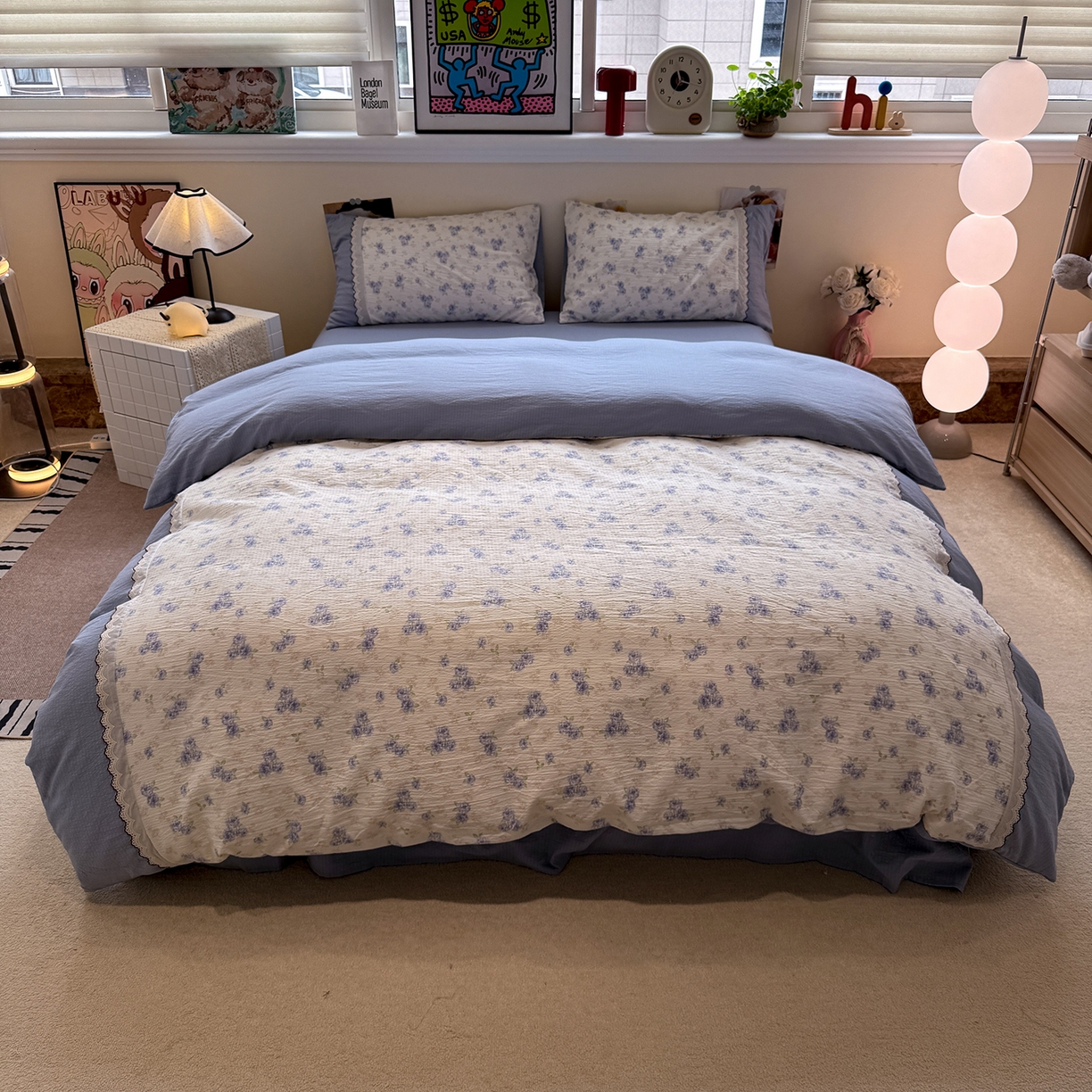 91家纺网 家纺一手货源 找家纺 水墨江南 2025新款云感皱皱纱全棉花边四件套-场景二 花边款-幽香