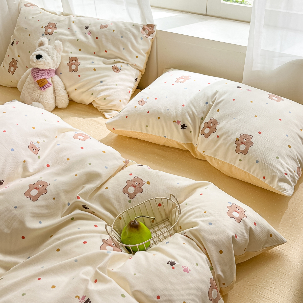 91家纺网 家纺一手货源 找家纺 格真 2025秋冬新款110克高克重提花加厚皱皱纱双层纱四件套双面印花 熊可爱