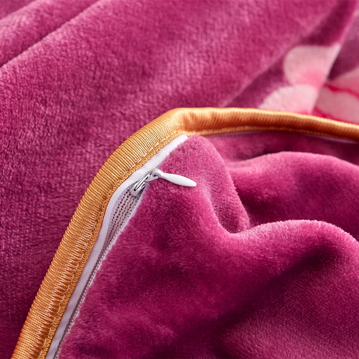 91家纺网 家纺一手货源 找家纺 绒宴2025新230克特厚款印花牛奶绒单被套法莱绒金貂被套单件 郁金花开