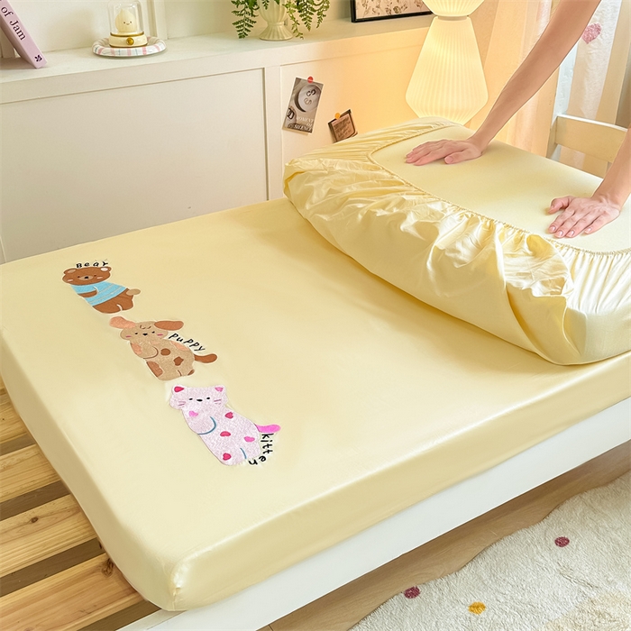 91家纺网 家纺一手货源 找家纺 灰鲸 2025新款全棉刺绣床笠-懒懒小憩学生床系列 懒懒小憩-黄