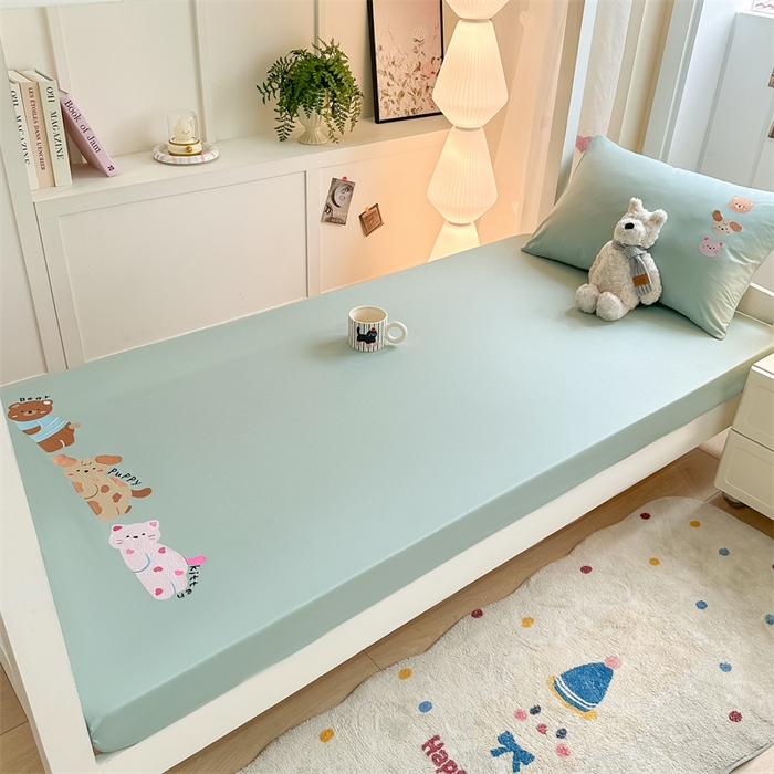 91家纺网 家纺一手货源 找家纺 灰鲸 2025新款全棉刺绣床笠-懒懒小憩学生床系列 懒懒小憩-绿