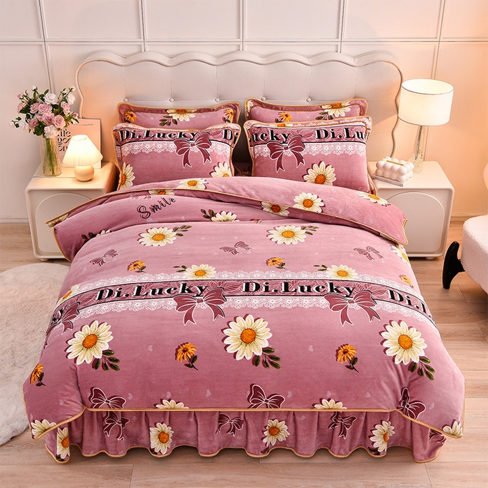 91家纺网 家纺一手货源 找家纺 绒宴2025新230克特厚款印花牛奶绒单被套法莱绒金貂被套单件 仲夏