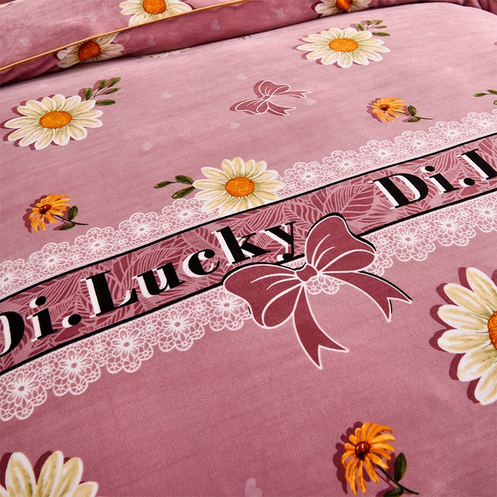 91家纺网 家纺一手货源 找家纺 绒宴2025新230克特厚款印花牛奶绒单被套法莱绒金貂被套单件 仲夏