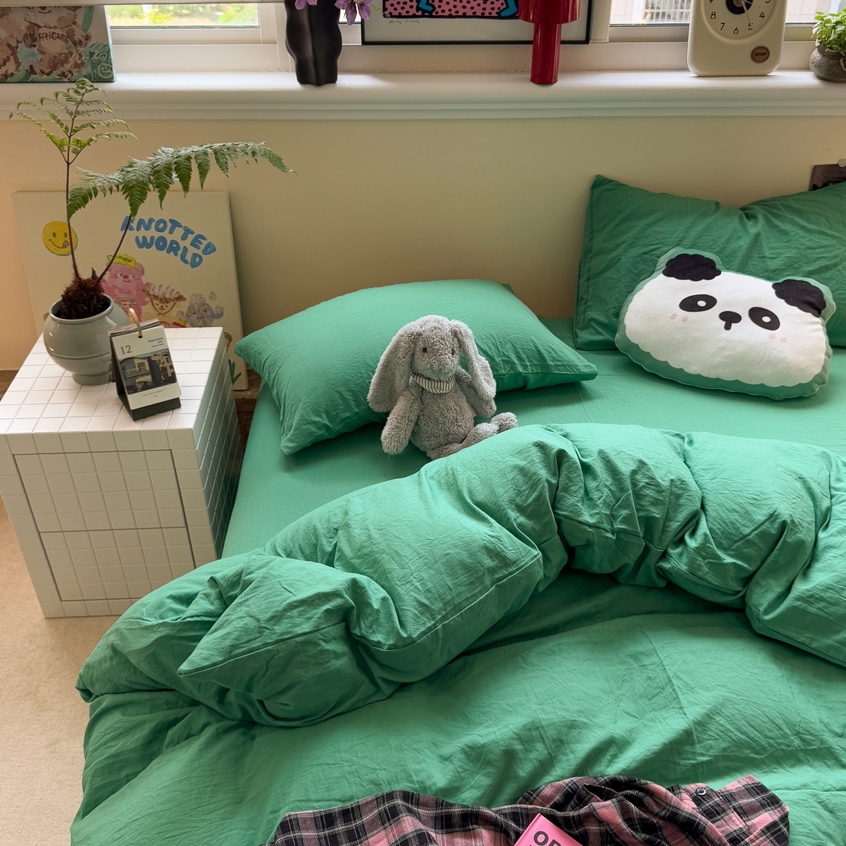 91家纺网 家纺一手货源 找家纺 水墨江南 2025新款亲肤磨毛水洗棉纯色四件套 翡绿