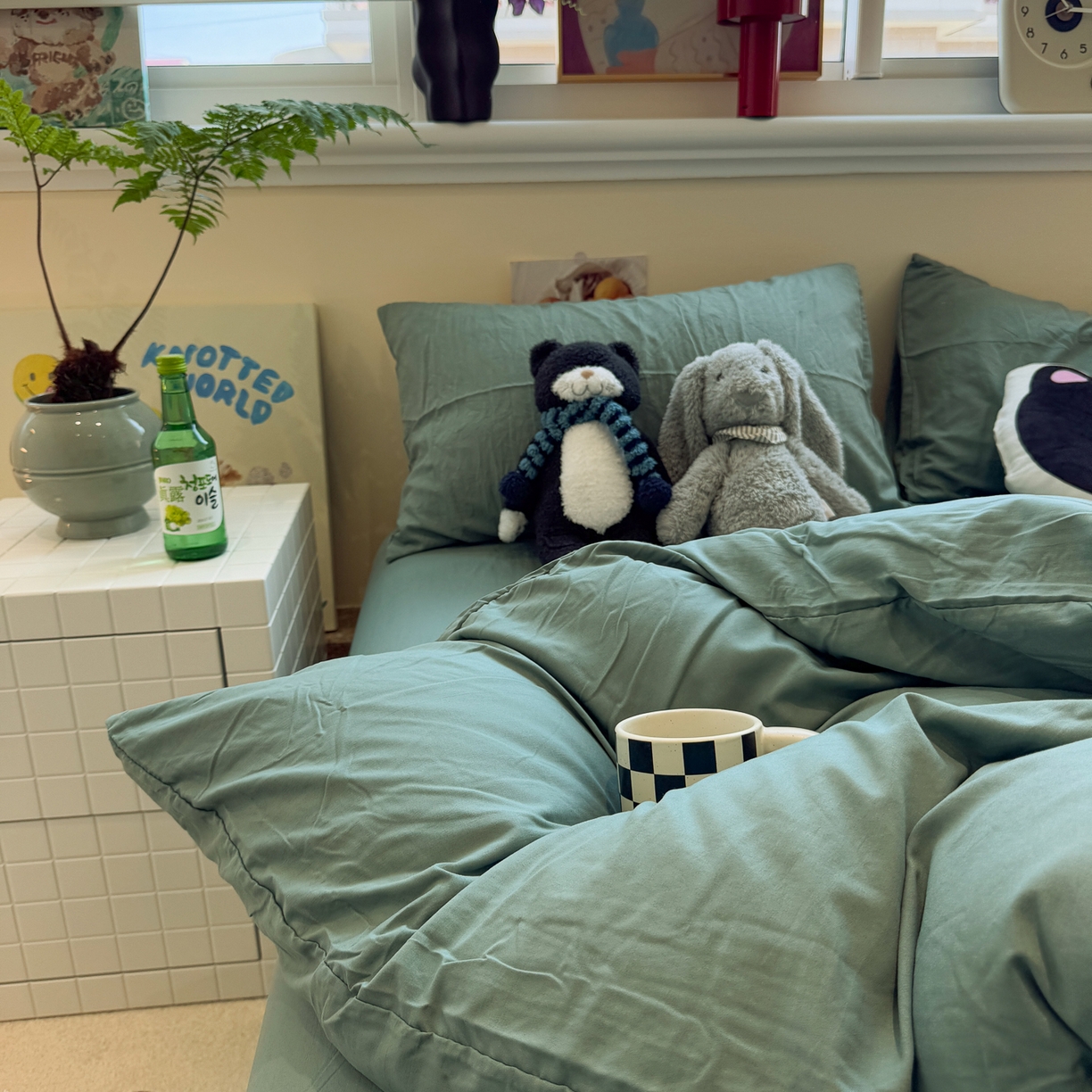 91家纺网 家纺一手货源 找家纺 水墨江南 2025新款亲肤磨毛水洗棉纯色四件套 暗夜绿